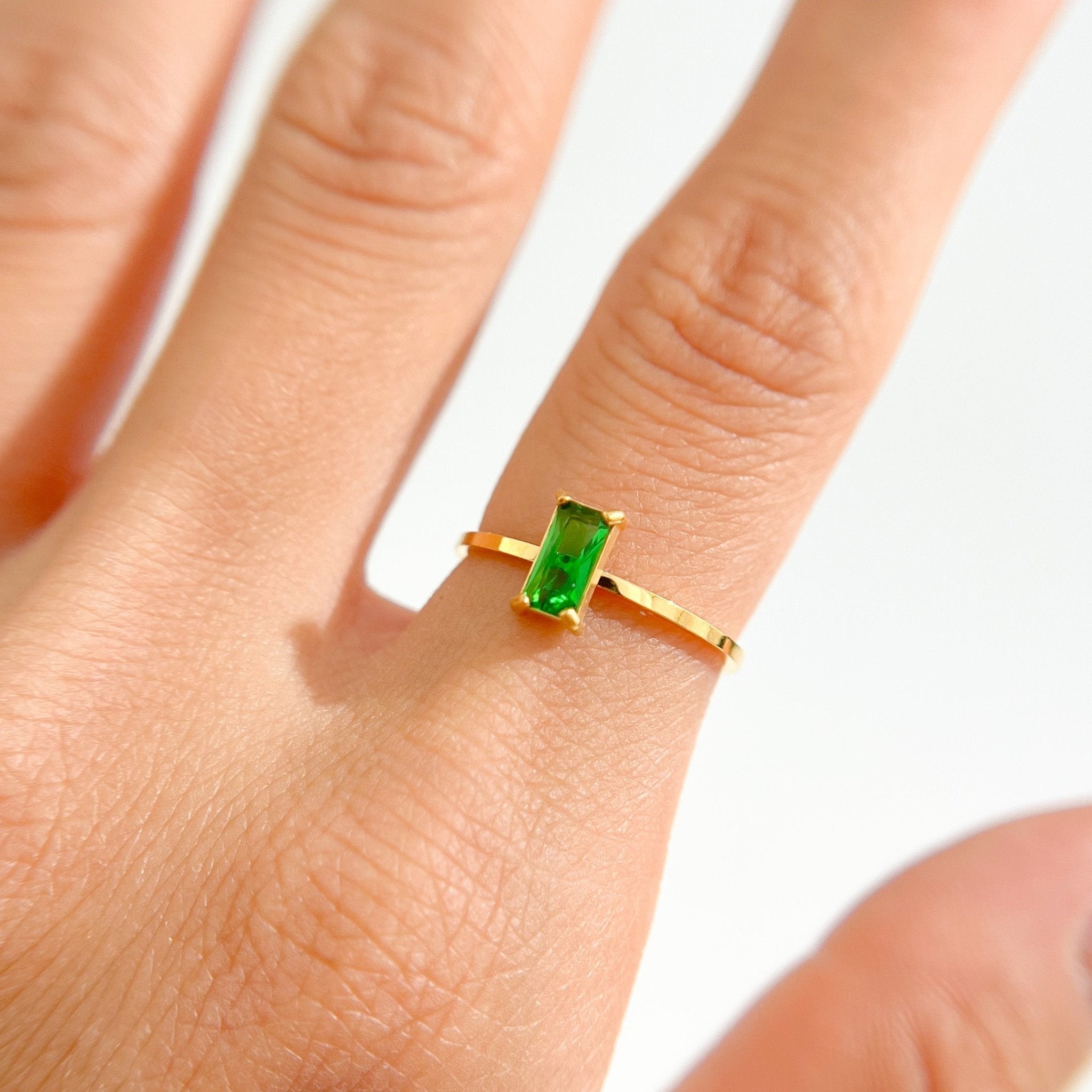 Green Rectangle Gem Gold Ring - Flaire & Co.