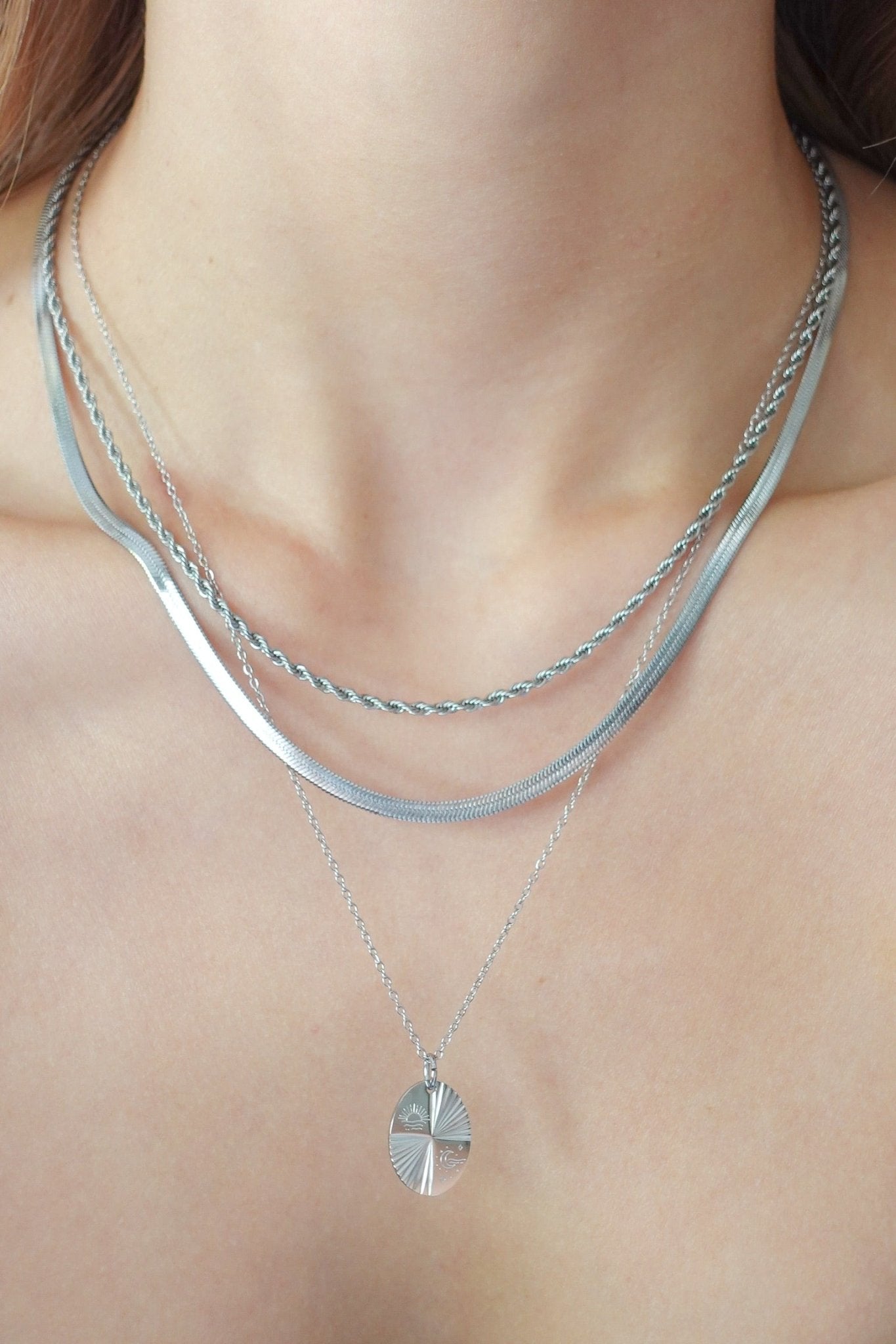 Gwendolyn Silver Herringbone Chain Necklace - Flaire & Co.