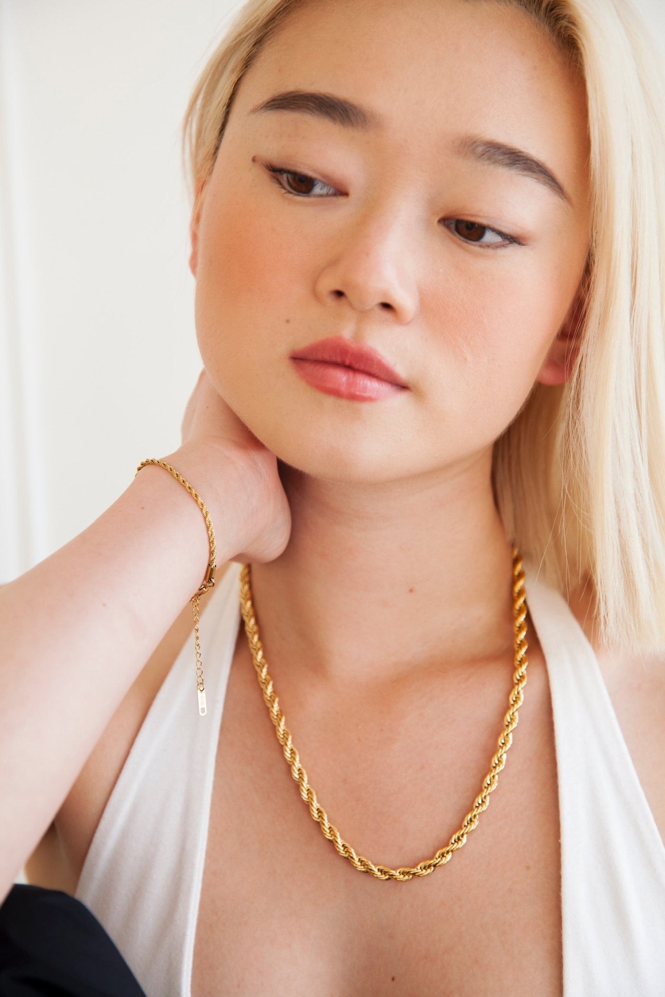 Kassidy Thick Rope Chain in Gold (Unisex) - Flaire & Co.