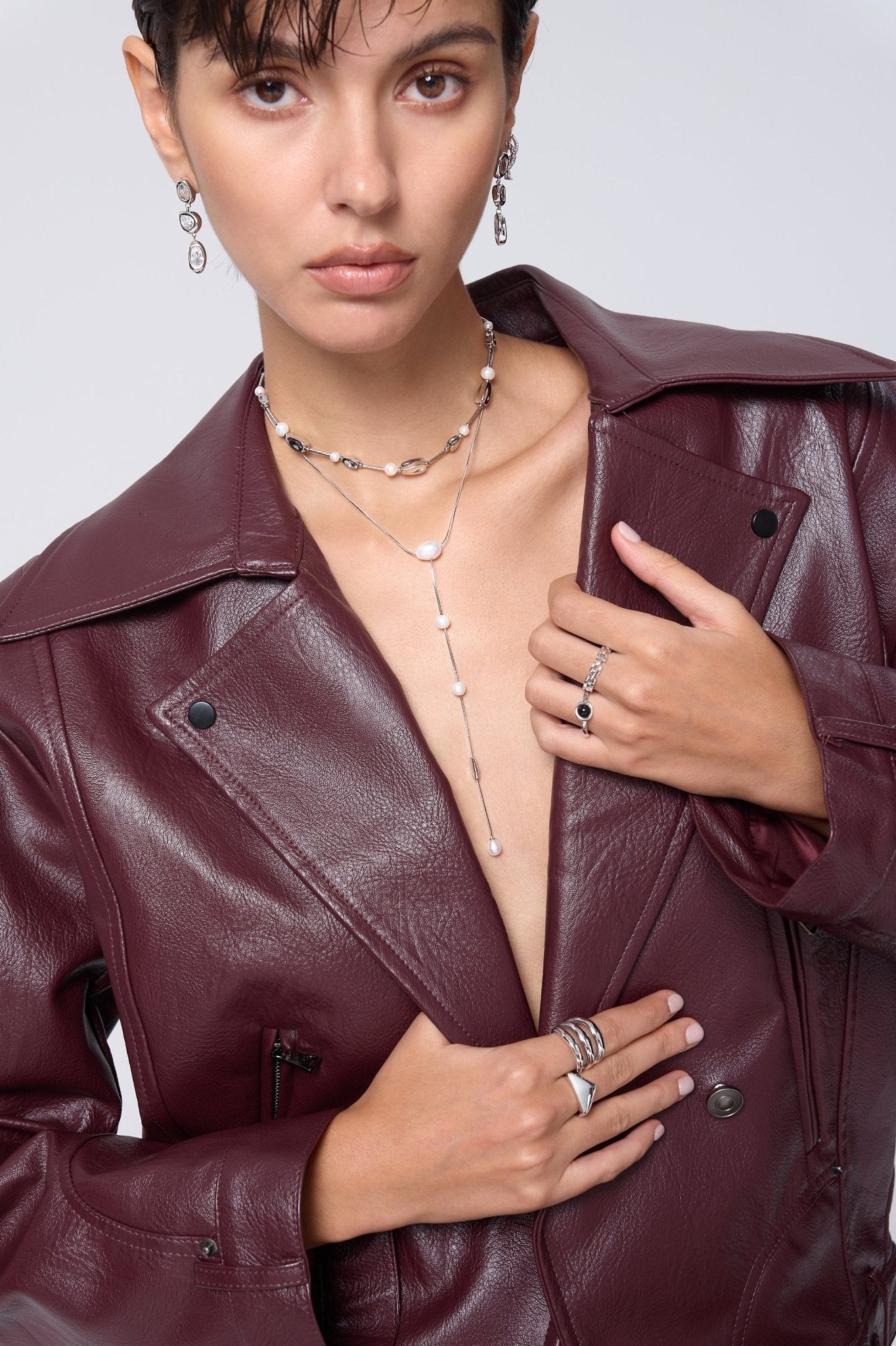 Zoe Lariat Pearl Necklace | Flaire & Co.