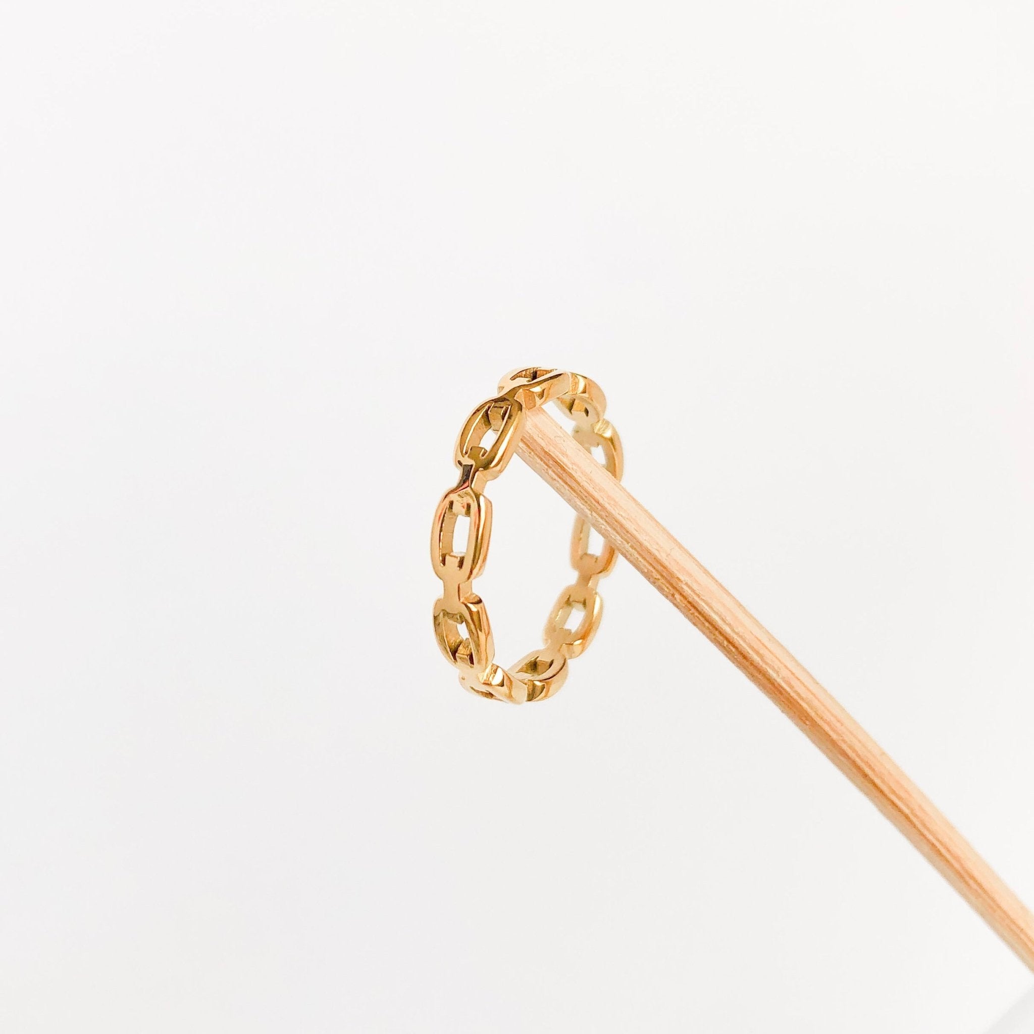Layla Ring in Gold - Flaire & Co.