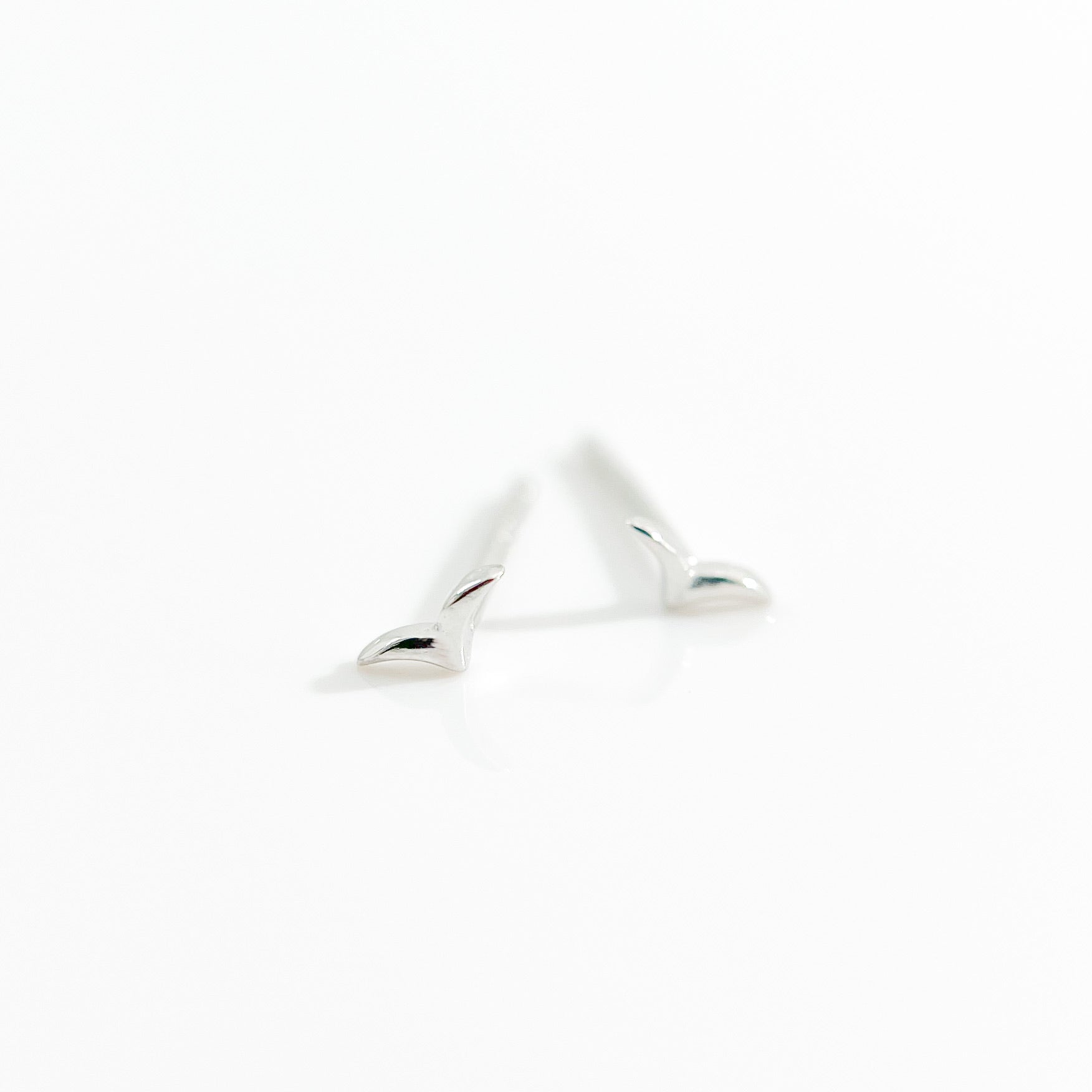 Micro Seagull Studs in Silver - Flaire & Co.