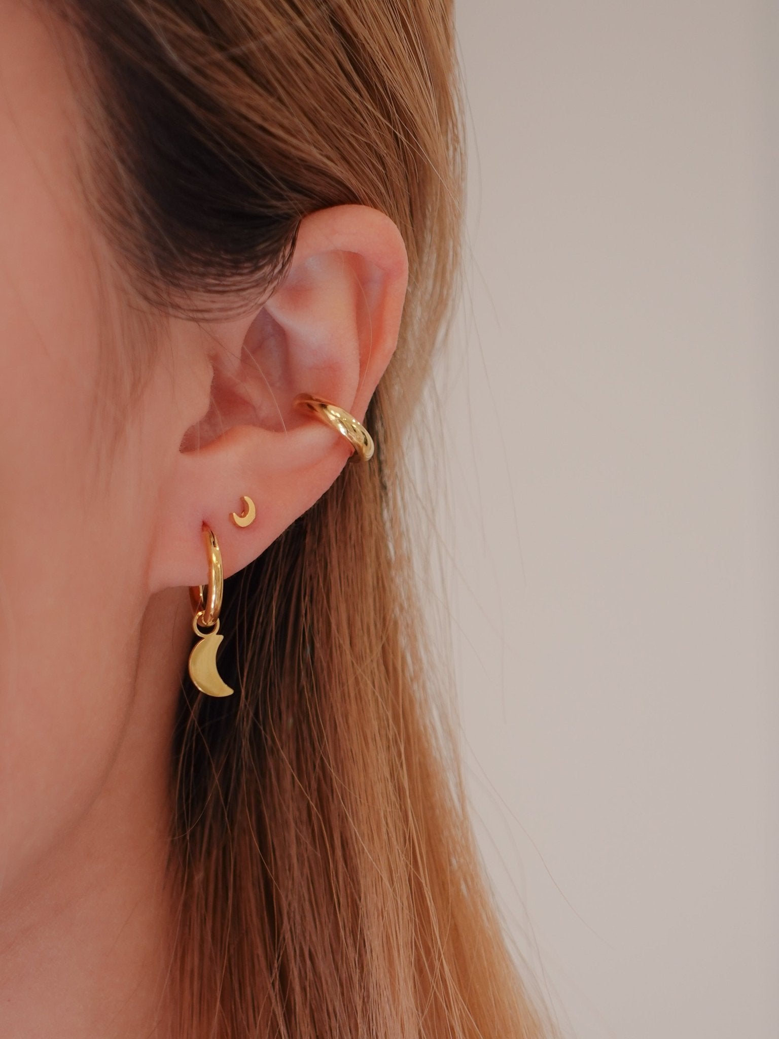 Moon Stud in Gold - Flaire & Co.