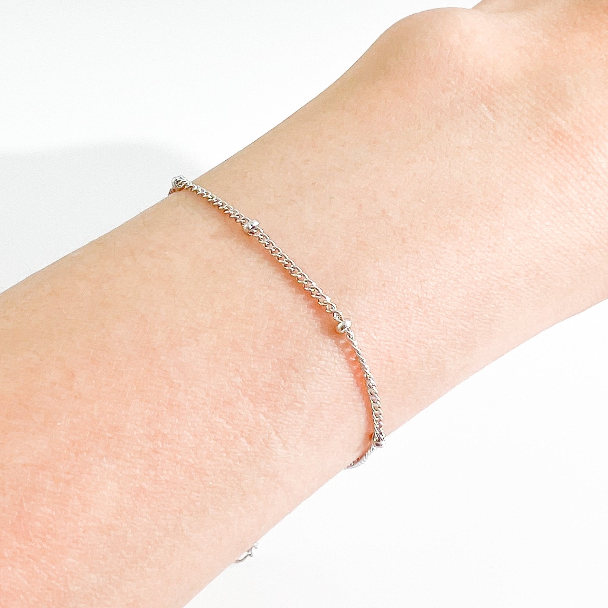 Octavia Bracelet in Silver - Flaire & Co.
