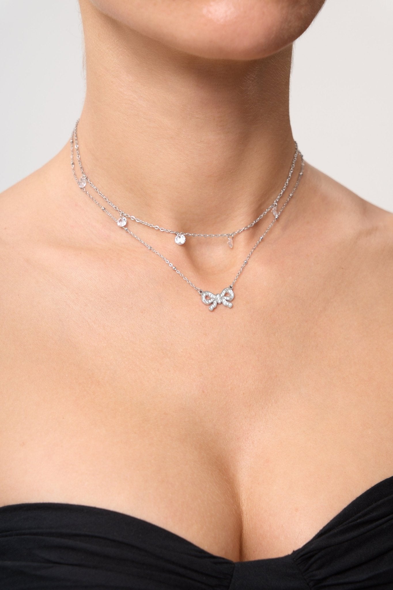Pave Bow Necklace - Flaire & Co.