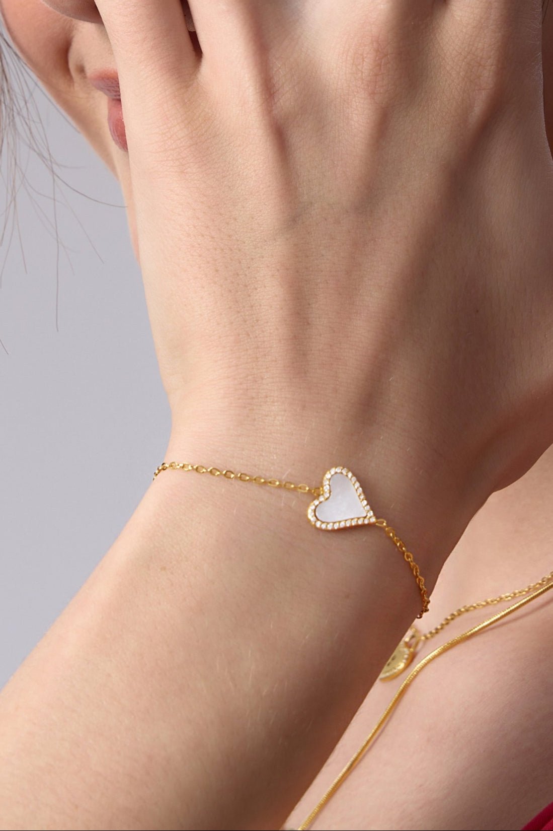 Pave Mother of Pearl Heart Bracelet - Flaire & Co.