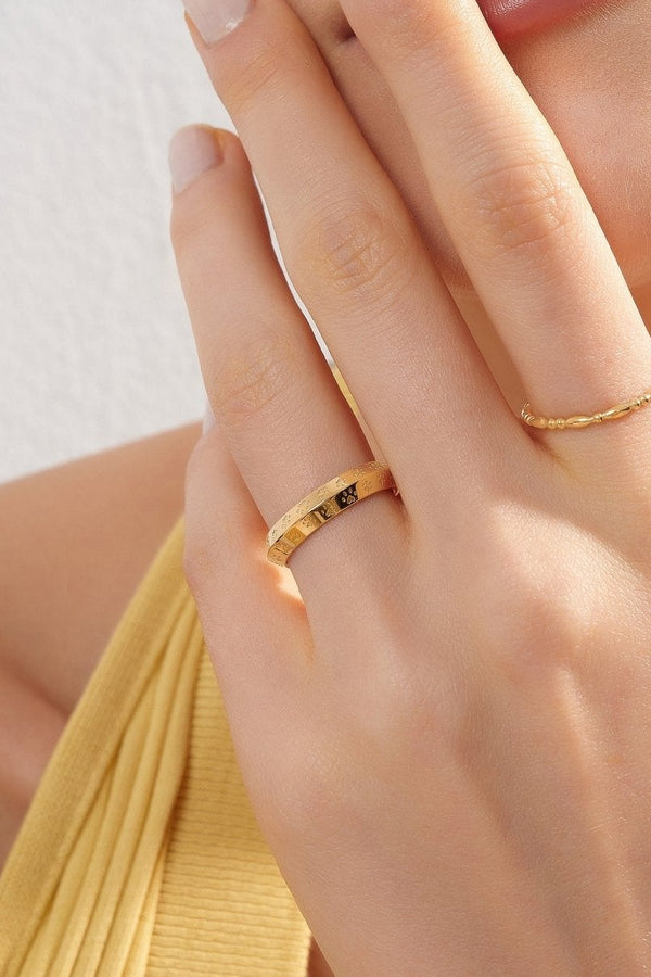 Paw Ring (Pawsitive Change Collection) - Flaire & Co.