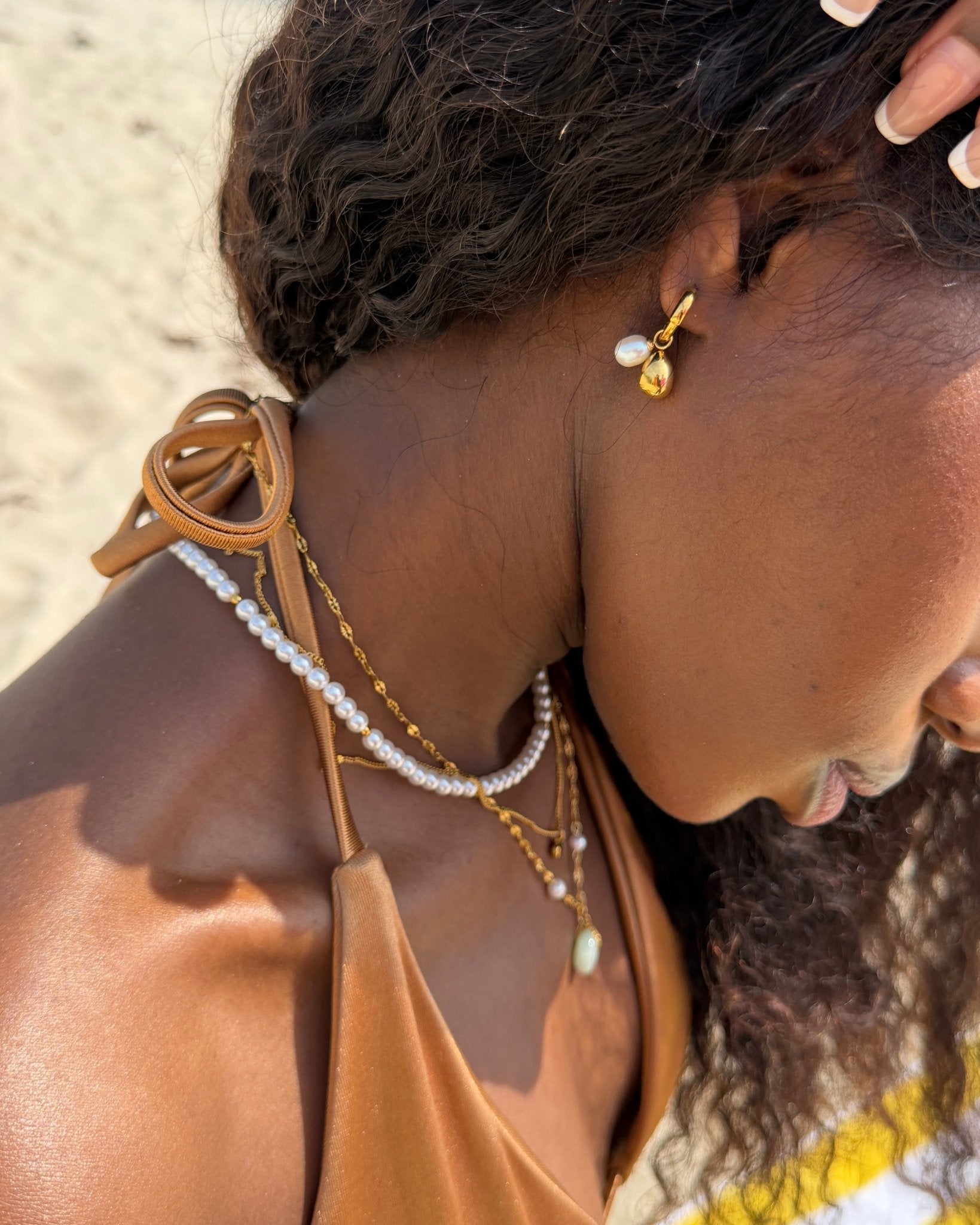 Pearl Tear Drop Hoop Earrings - Flaire & Co.