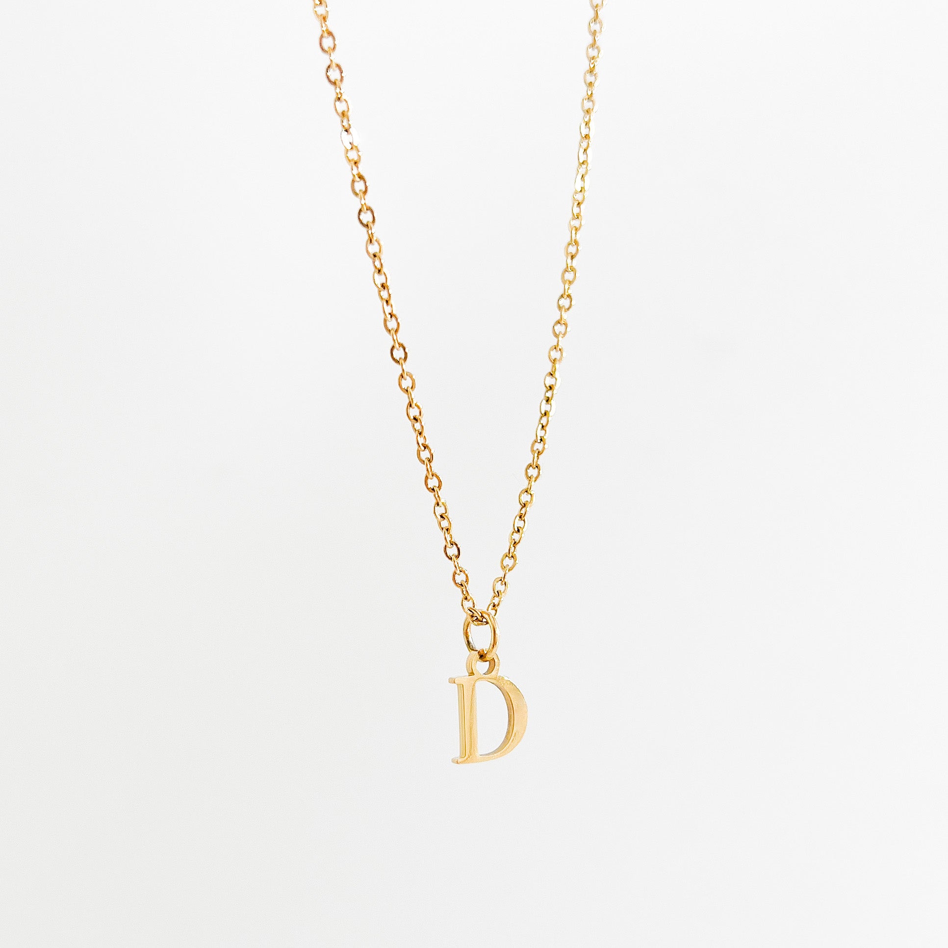 Perfectly Dainty Initial Necklace in Gold - Flaire & Co.