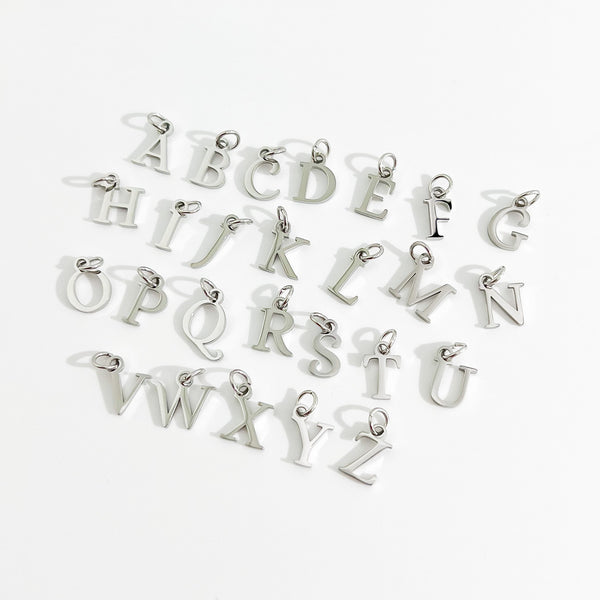 Perfectly Dainty Initial Necklace in Silver - Flaire & Co.