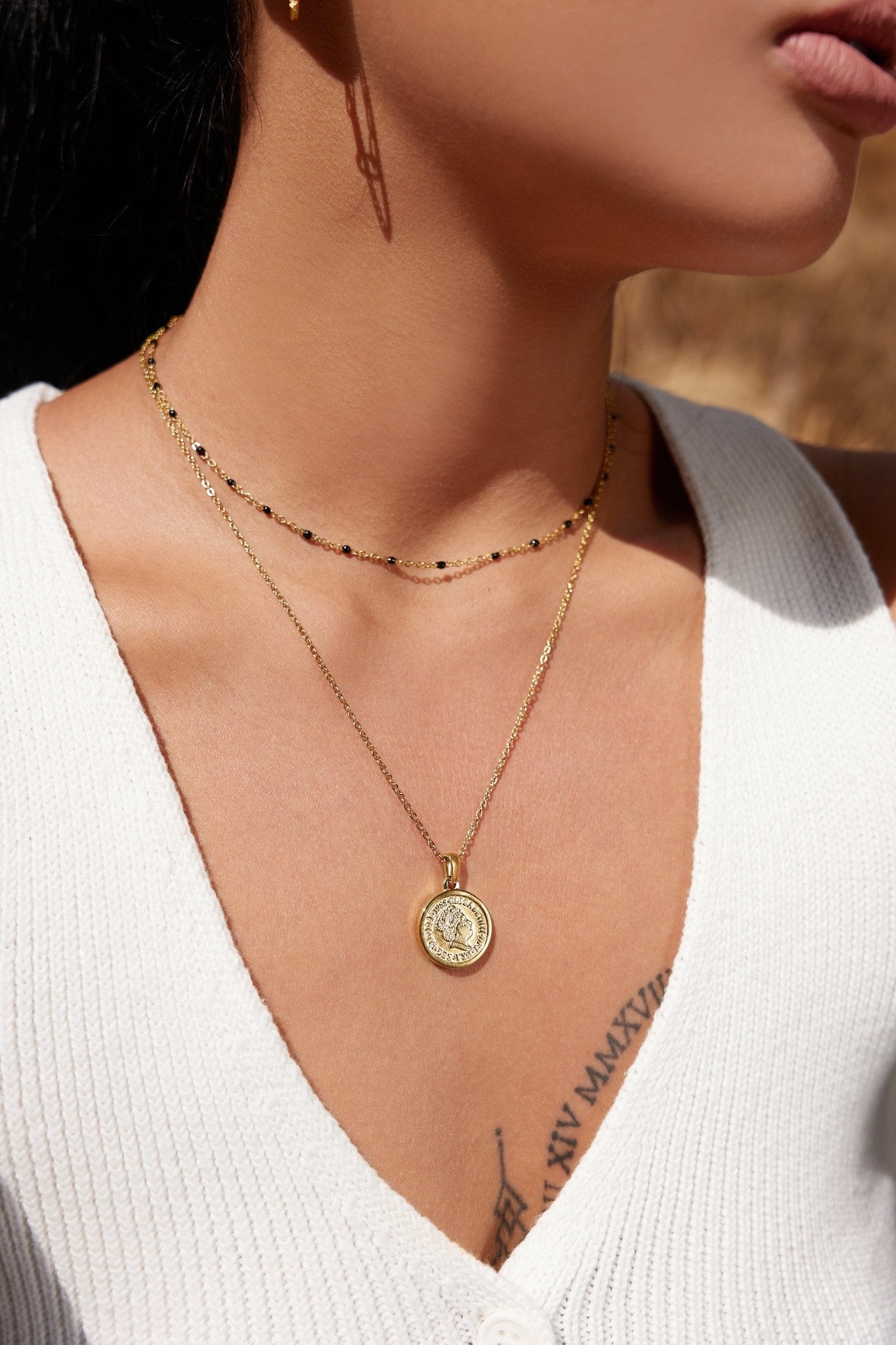 Queen Coin Necklace in Gold - Flaire & Co.