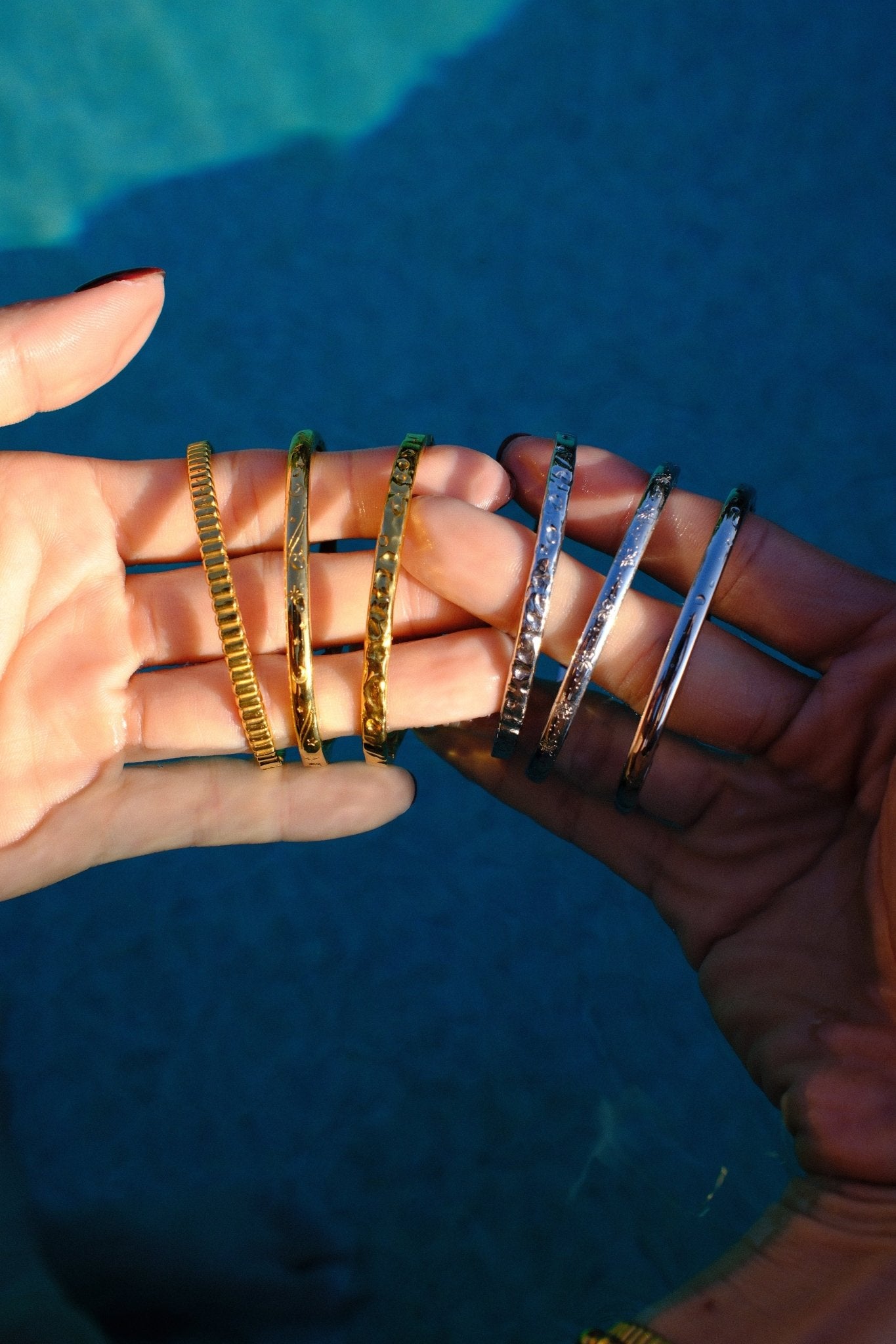 Ribbed Stacker Cuff Bangle - Flaire & Co.