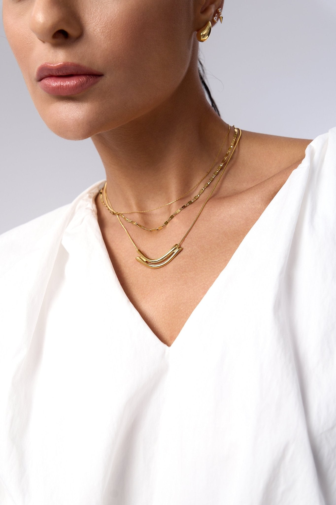 Rowan Dual Curved Bar Necklace - Flaire & Co.