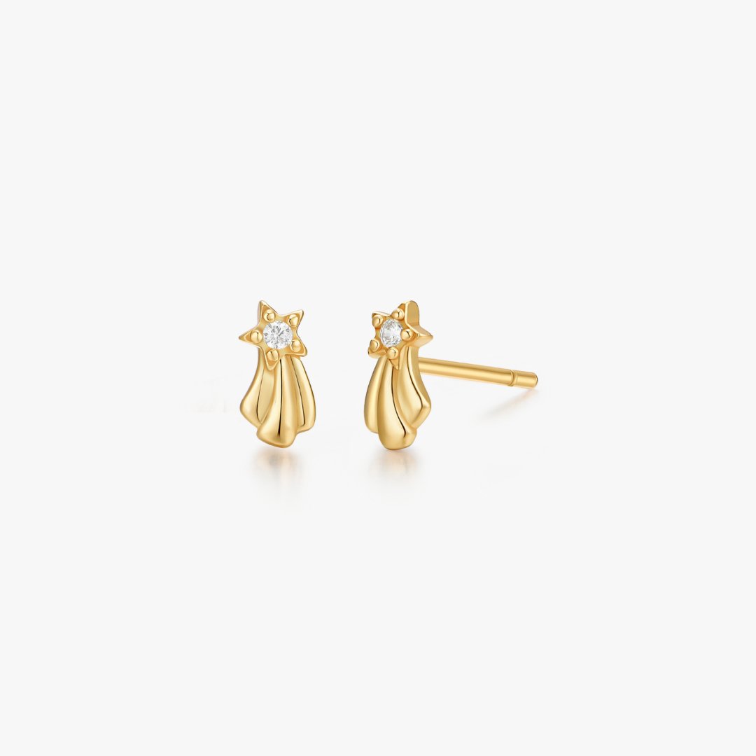 Flaire & Co. Gold Shooting Star Stud Earrings