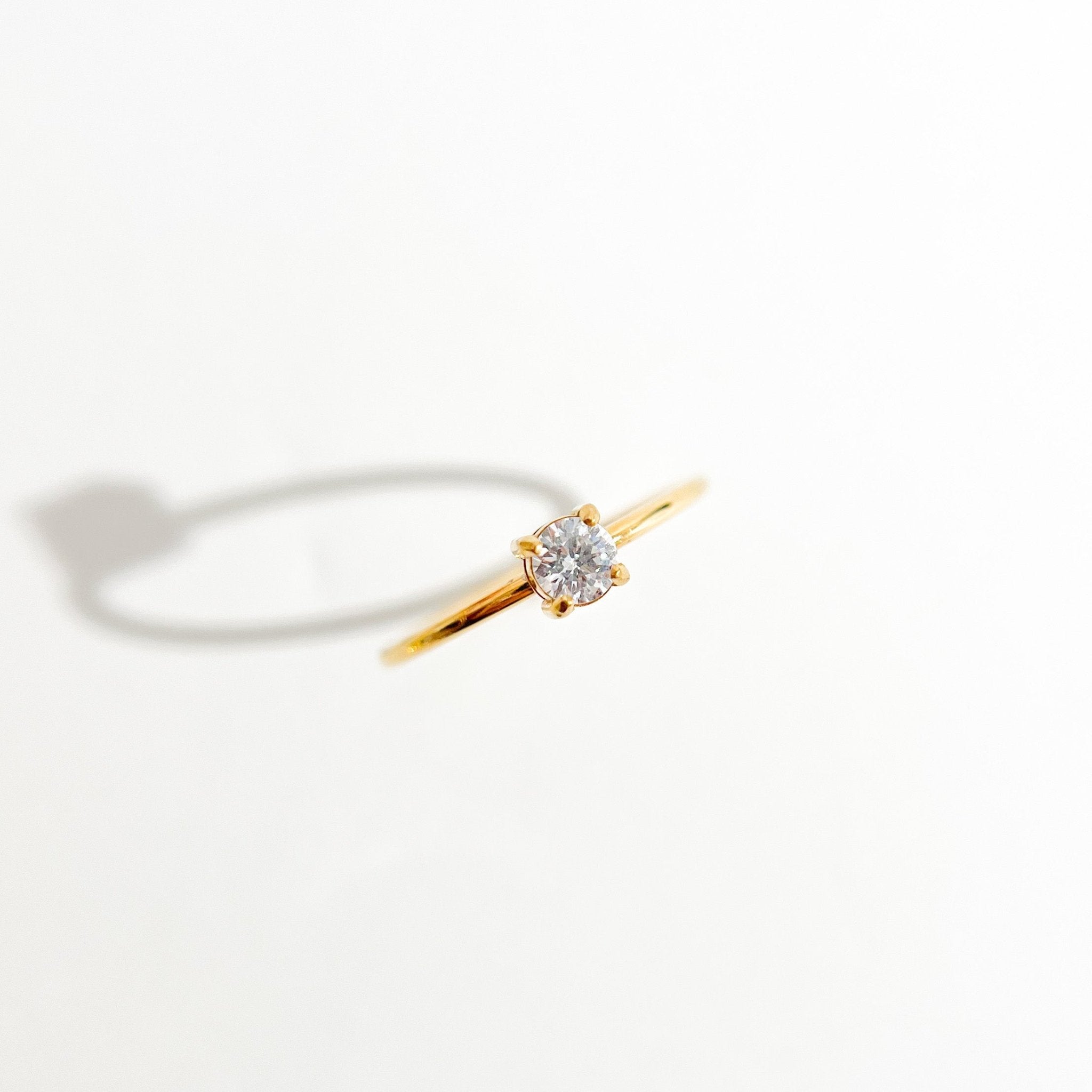 Single Gem 2.0 Ring in Gold - Flaire & Co.