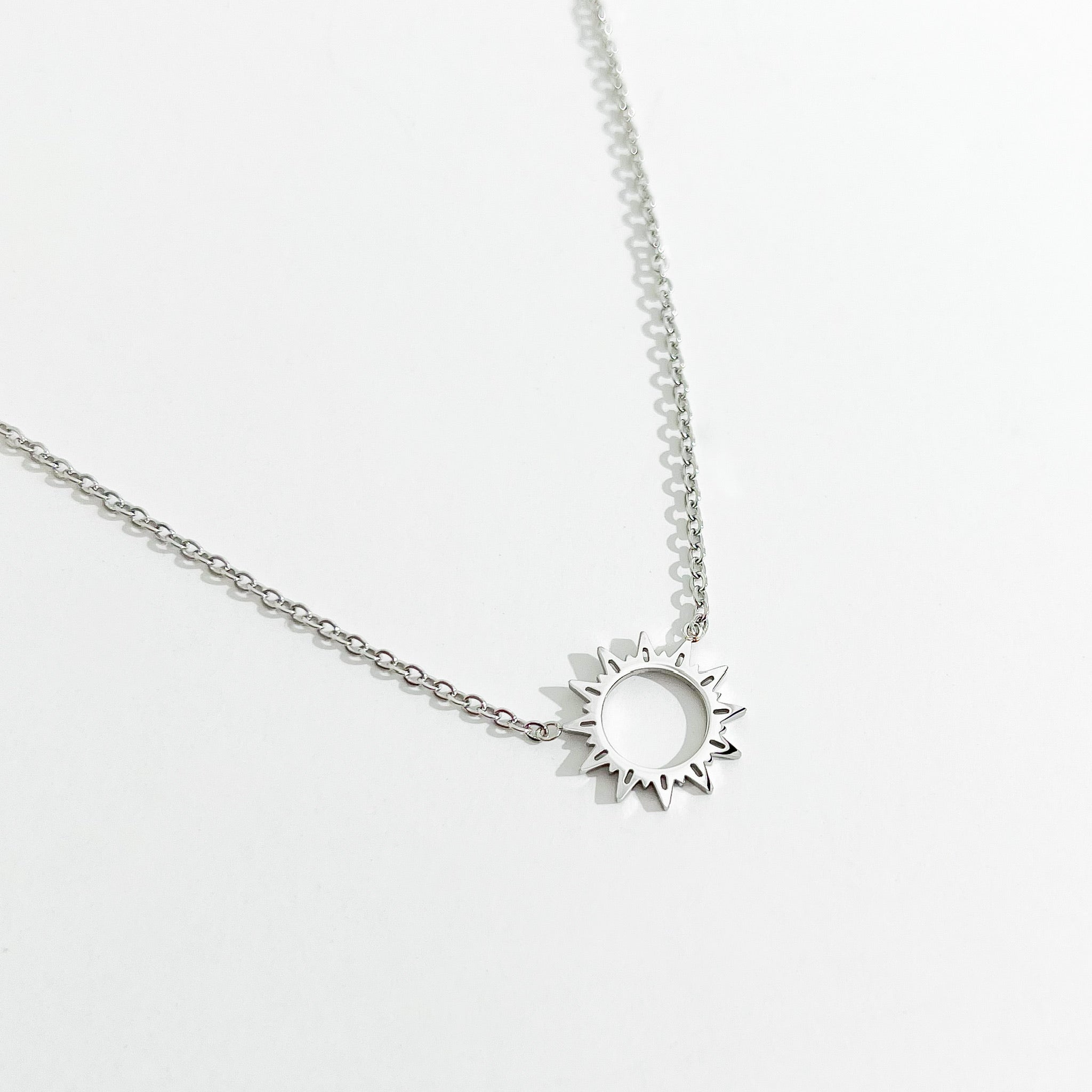 Sunburst Necklace in Silver - Flaire & Co.