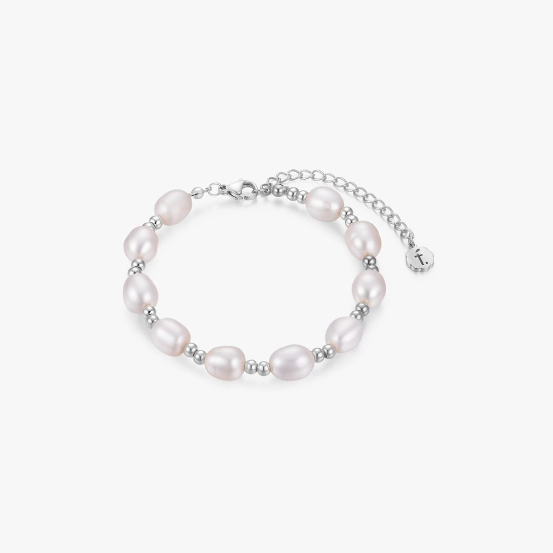 Thalia Pearl Bracelet - Flaire & Co.