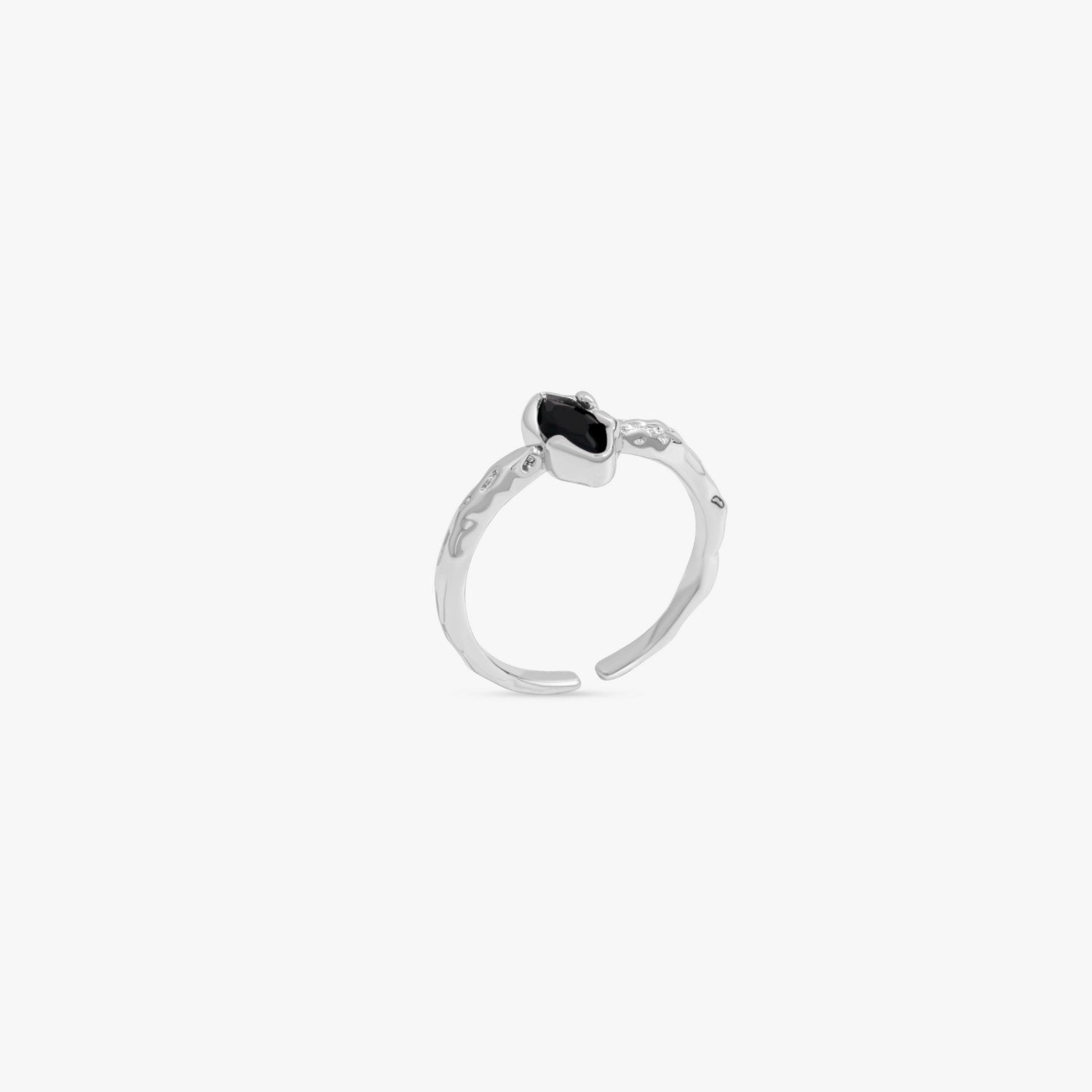 Thin Texture Black Gem Adjustable Sterling Silver Ring - Flaire & Co.