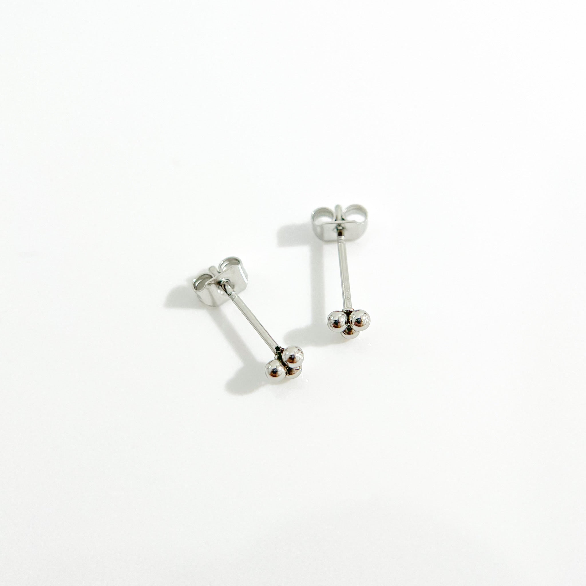 Trio Triangle Beads Stud in Silver - Flaire & Co.