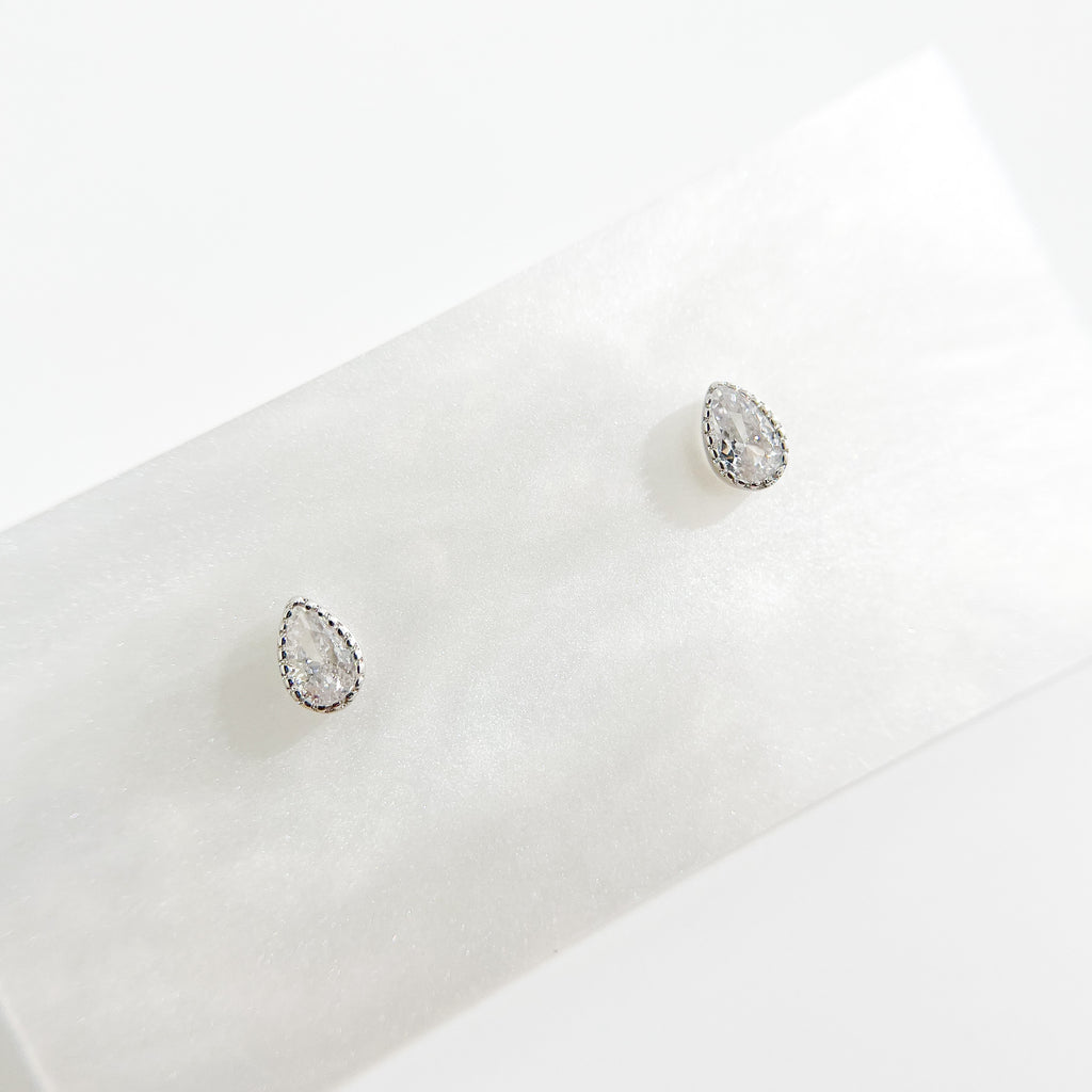 Pear Studs in Silver